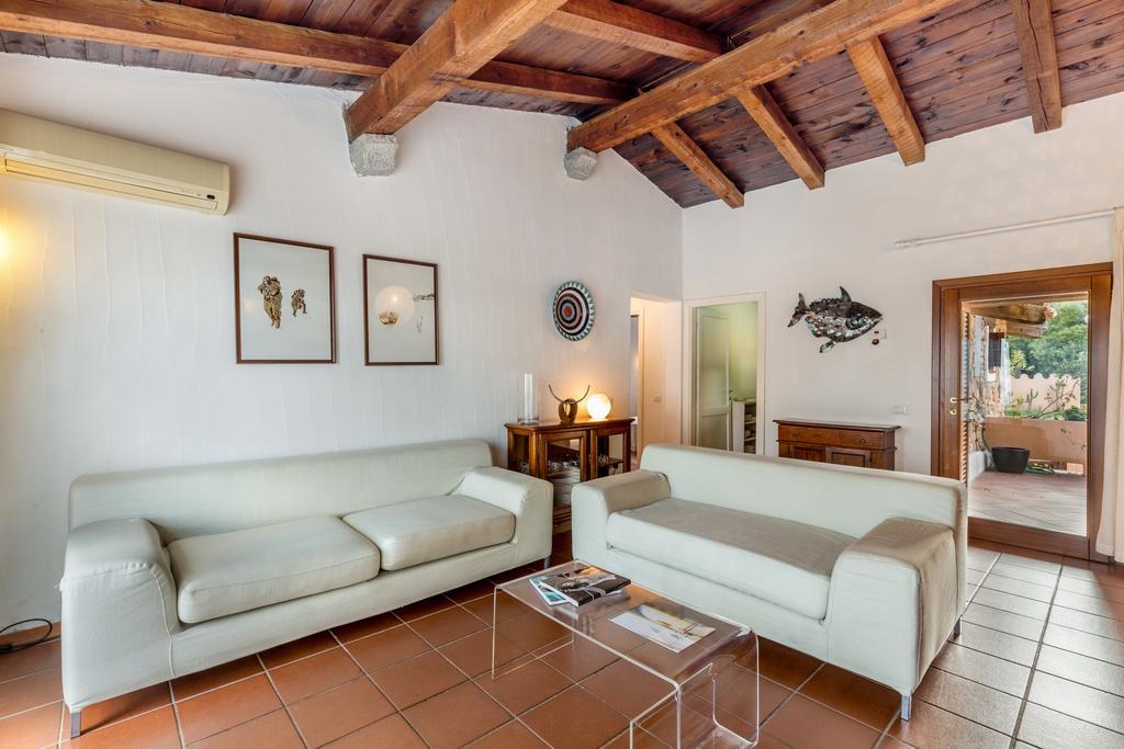 Le Case Di Mara - Appartamento Vista Mare A Porto Rotondo Exterior foto